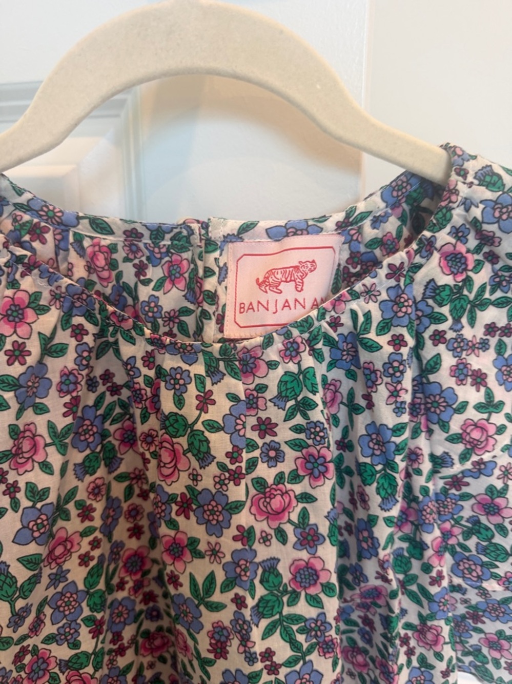 Floral Ruffle Sleeve Top - Picture 6 of 6